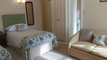 Hotel House 3*