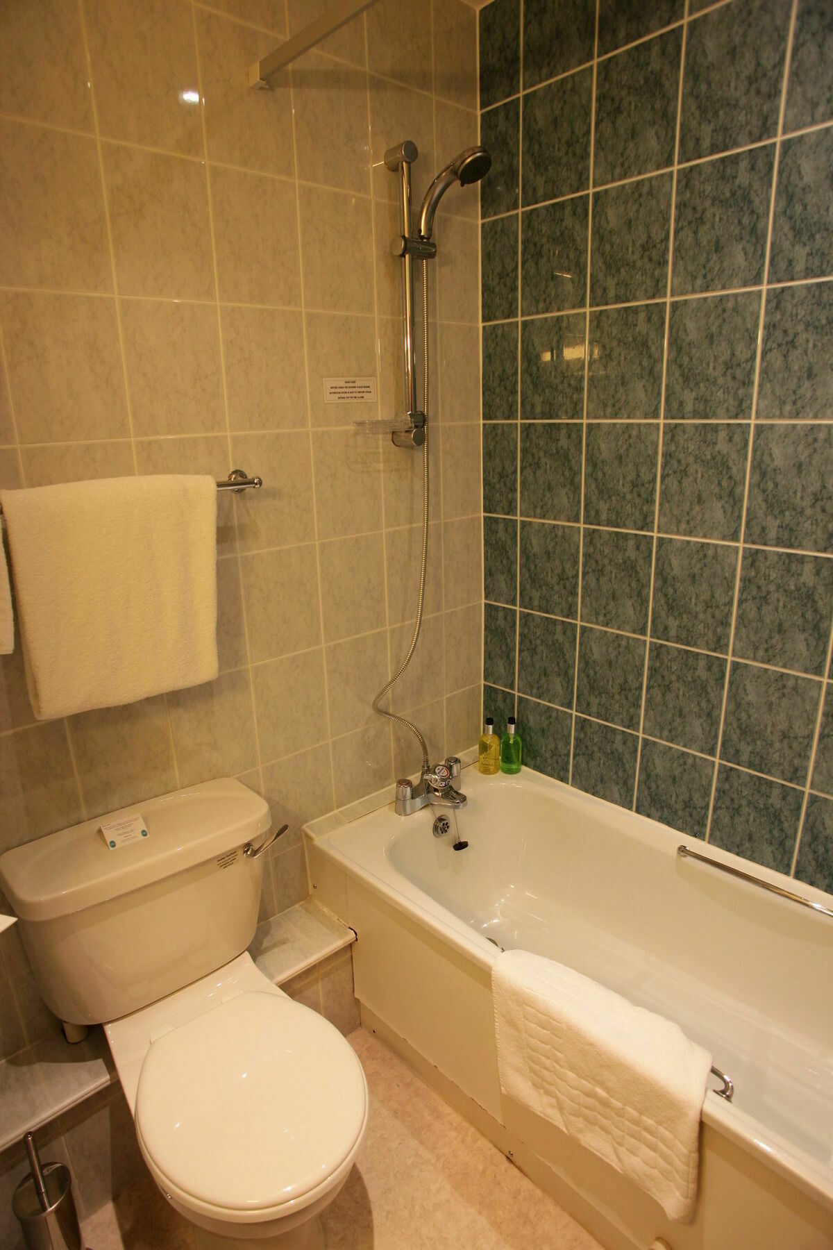 Hotel House 3*